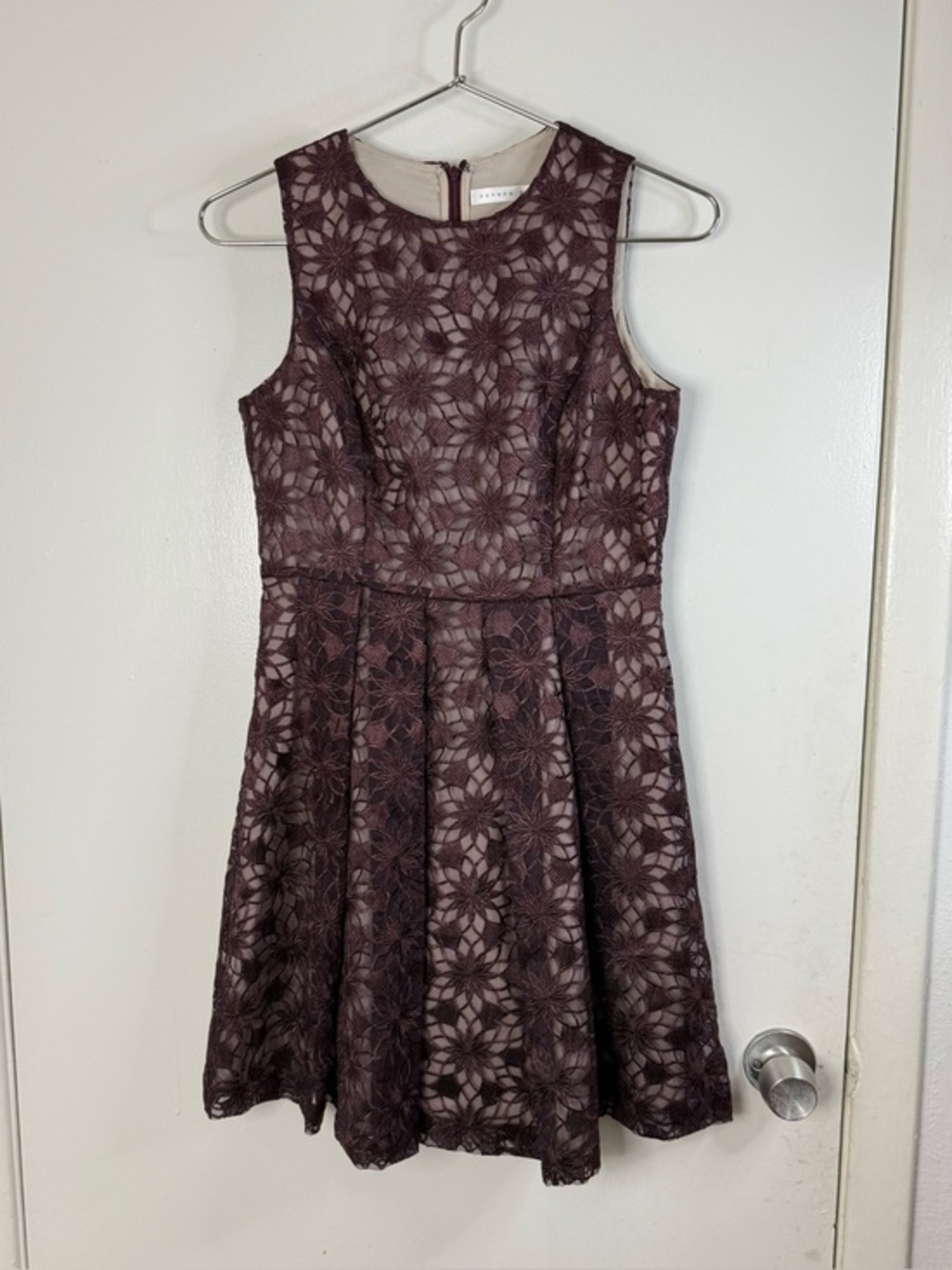 Susana Monaco burgundy lace sleeveless fit and flare mini dress 6